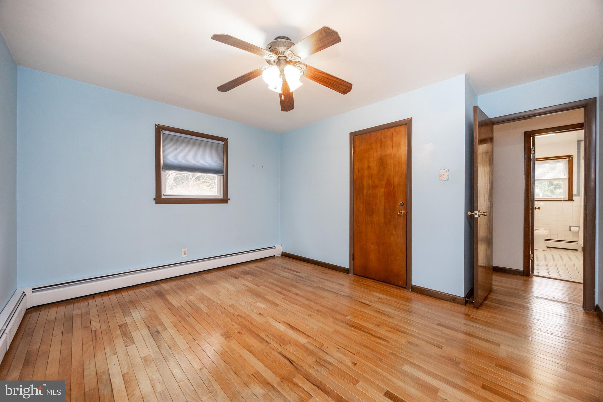 897 Old Schuylkill Road Pottstown, PA 19465 - Photo 12 of 29 Gallery Image 12