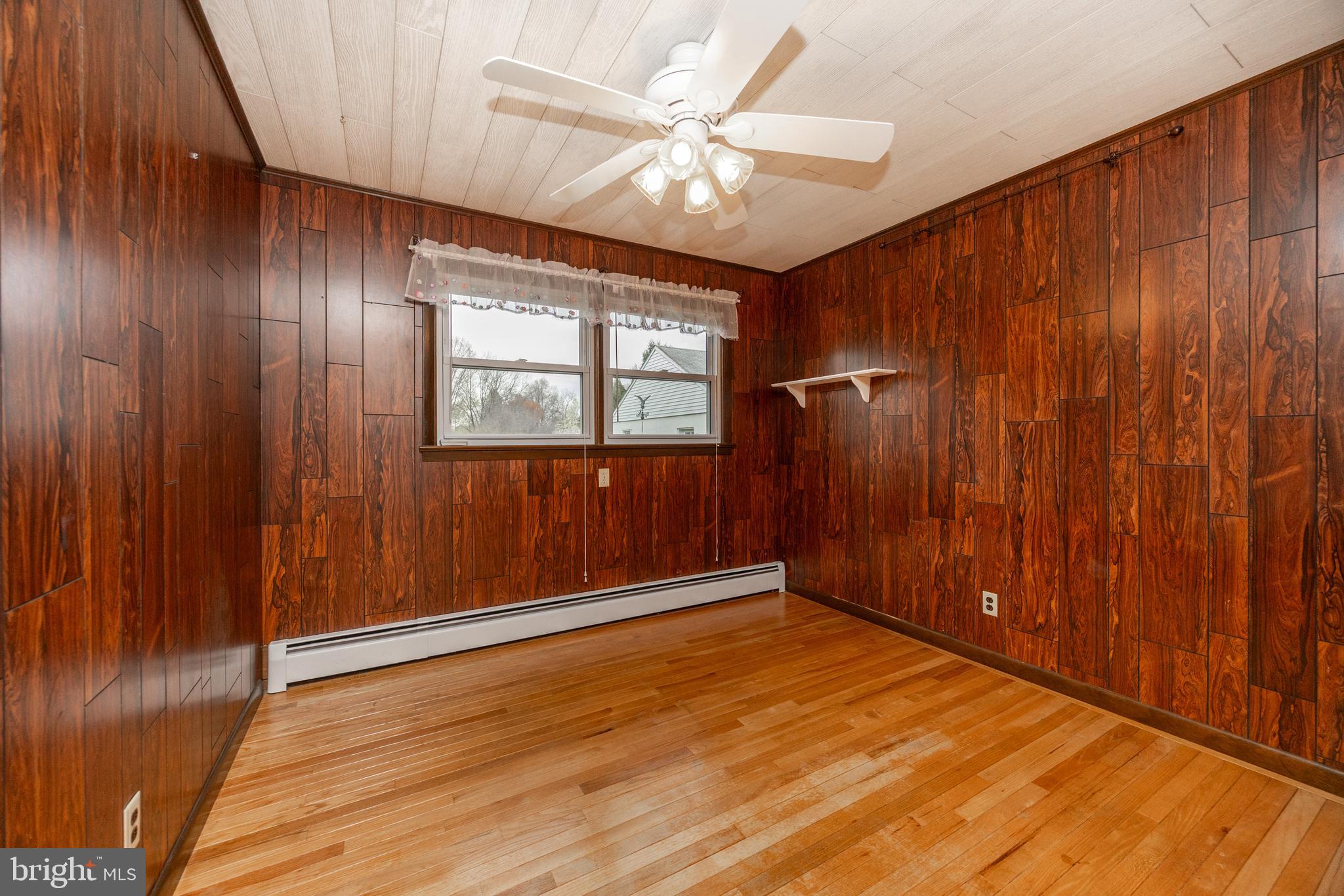 897 Old Schuylkill Road Pottstown, PA 19465 - Photo 17 of 29 Bedroom 3