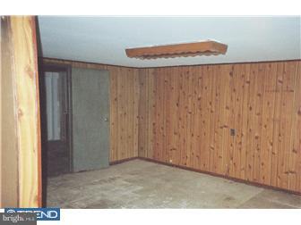 3215 Holly Road Philadelphia, PA 19154 - Photo 4 of 8 Basement - Finished