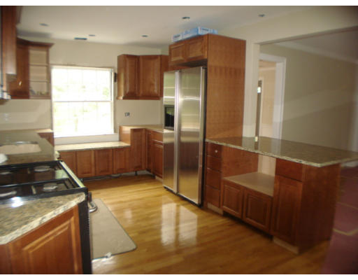 192 Carlton Road Newton, MA 02468 - Photo 3 of 12