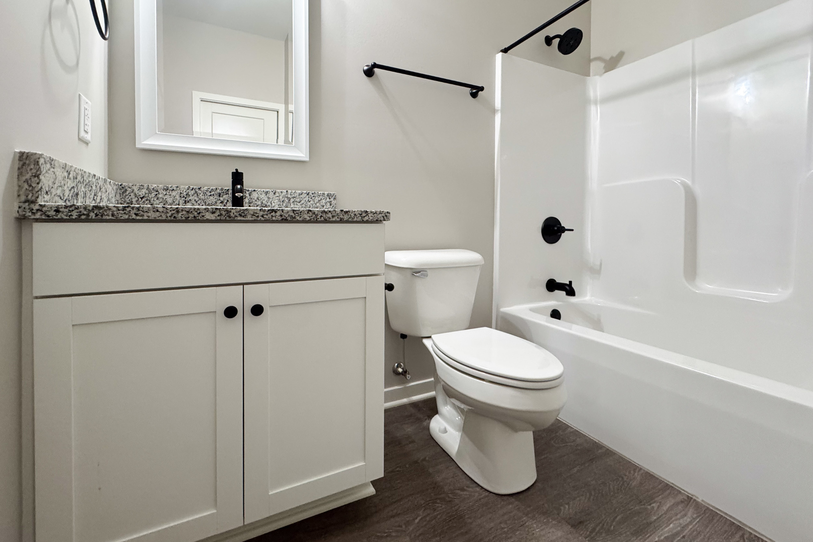 532 Anjali Court, Unit R Sycamore, IL 60178 - Photo 8 of 23