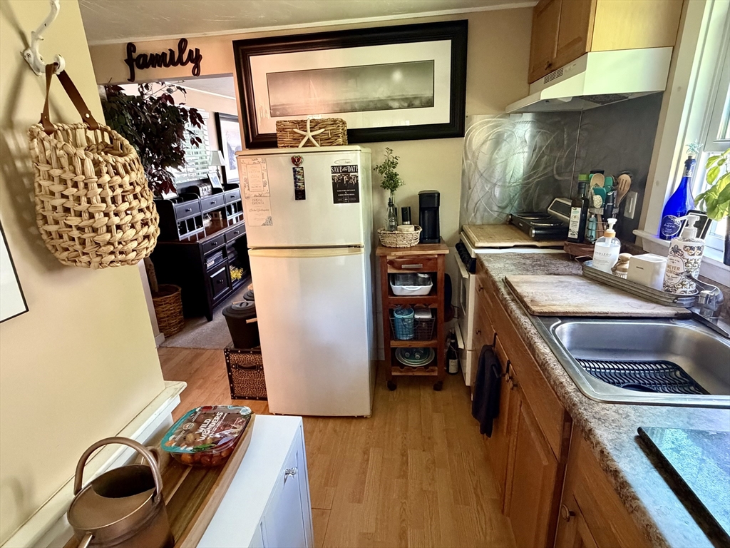 217 Middleboro Road Freetown, MA 02717 - Photo 16 of 42 Gallery Image 16