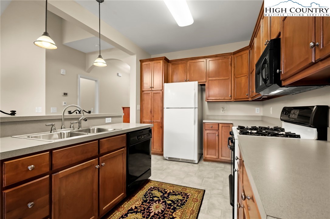 238 Summit Park Circle Boone, NC 28607 - Photo 21 of 44 Gallery Image 21