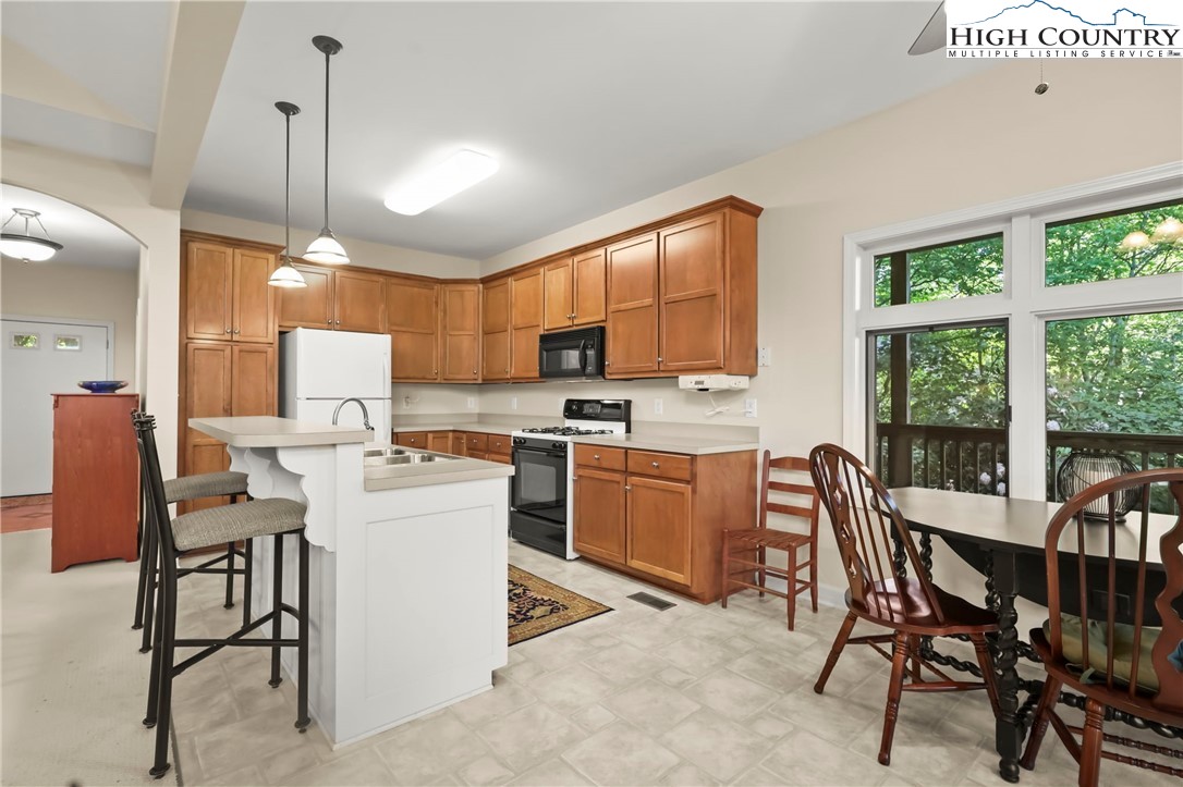 238 Summit Park Circle Boone, NC 28607 - Photo 22 of 44 Gallery Image 22