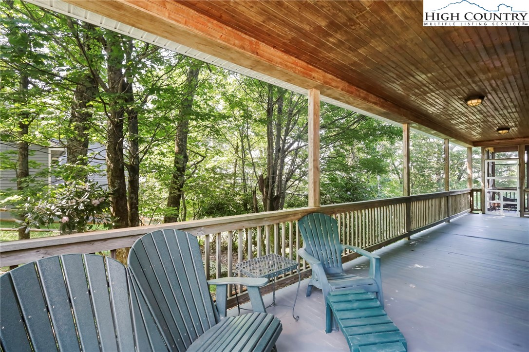 238 Summit Park Circle Boone, NC 28607 - Photo 6 of 44 Gallery Image 6