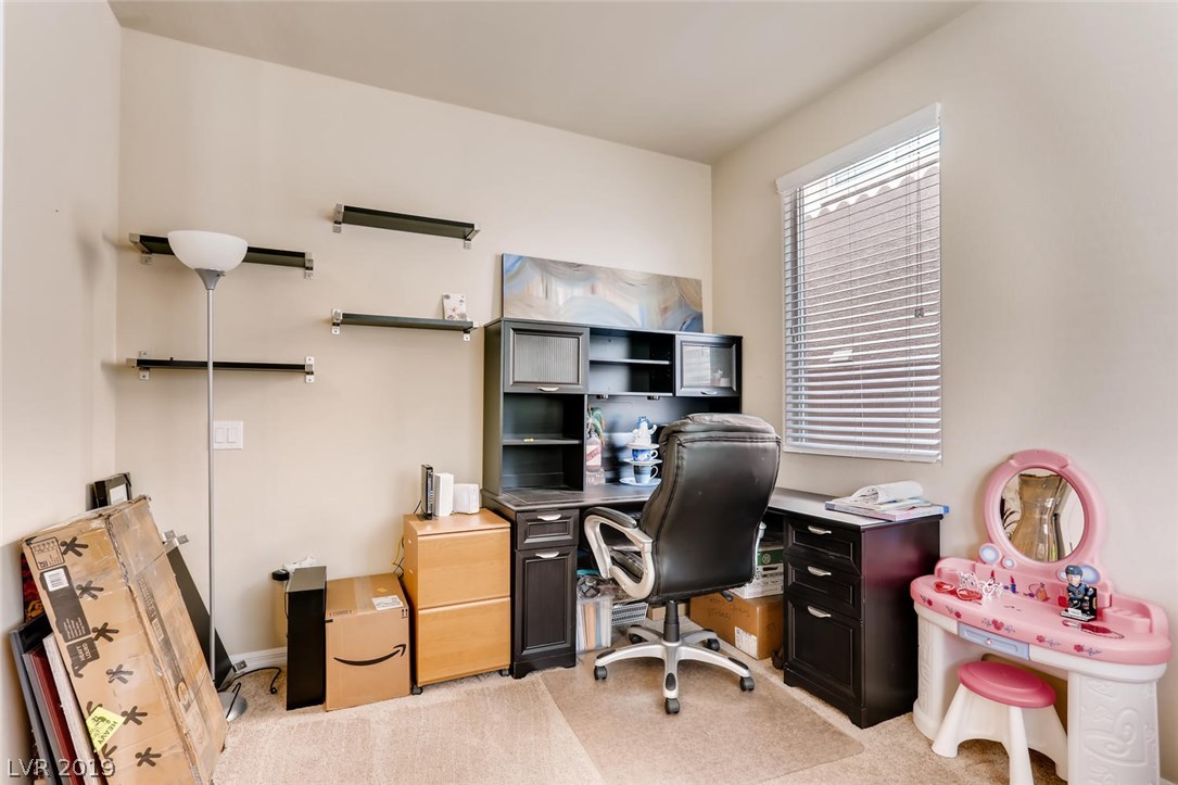 10985 Prairie Grove Road Las Vegas, NV 89179 - Photo 7 of 28