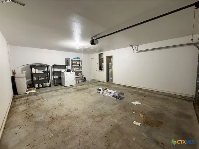 $2,200 | 210 Stone Gate Drive, Victoria, TX 77904