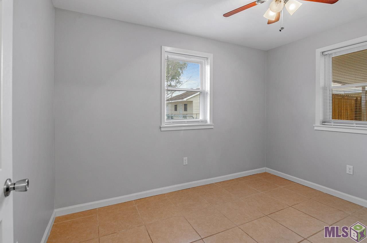 12306 John Lambert Road Gonzales, LA 70737 - Photo 13 of 30 Gallery Image 13