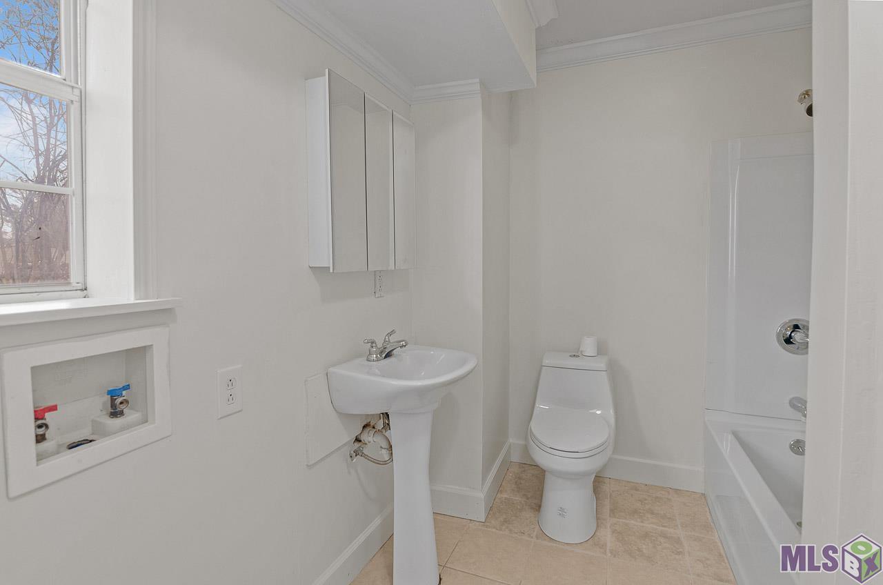 12306 John Lambert Road Gonzales, LA 70737 - Photo 21 of 30 Gallery Image 21