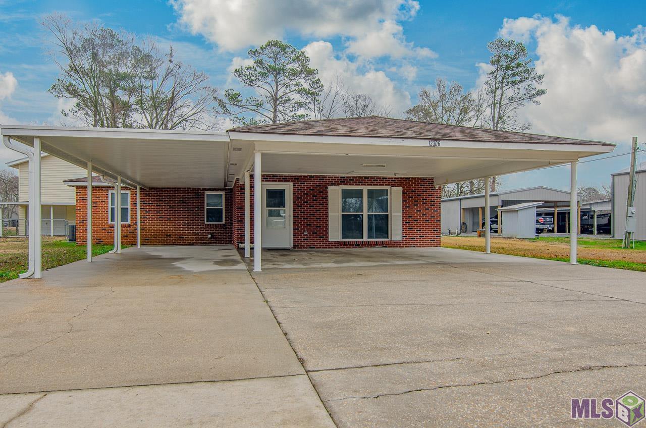 12306 John Lambert Road Gonzales, LA 70737 - Photo 4 of 30 Gallery Image 4