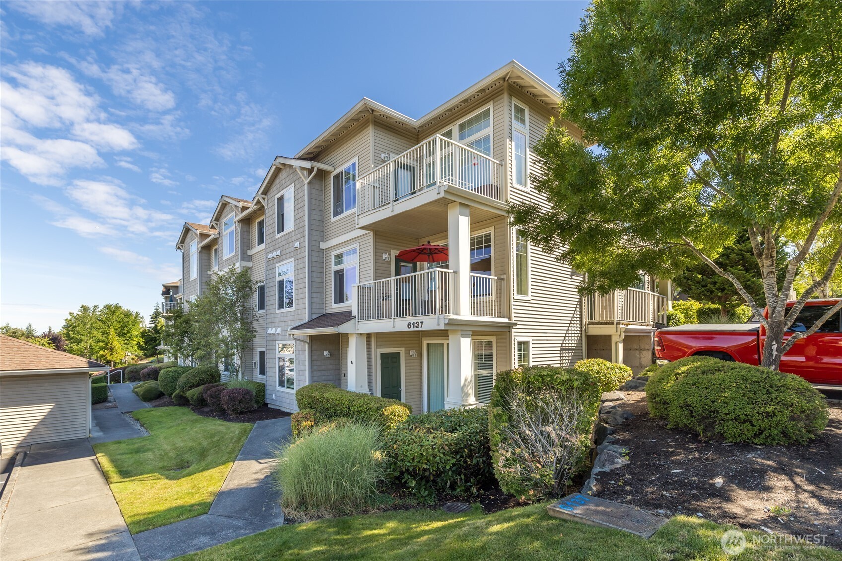 6137 Hazel Loop Southeast, Unit B Auburn, WA 98092 - Photo 25 of 27