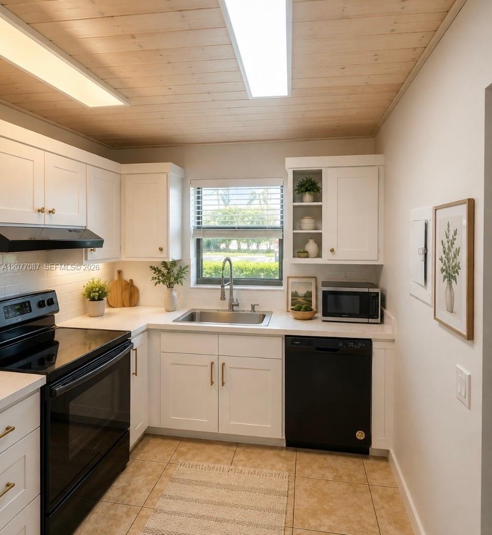 2141 Woolbright Road, Unit L102 Boynton Beach, FL 33426 - Photo 9 of 9 Gallery Image 9