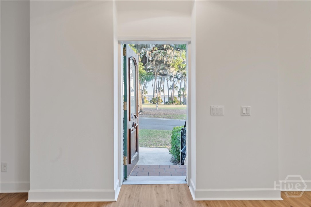700 Wilmington Island Road Savannah, GA 31410 - Photo 5 of 26