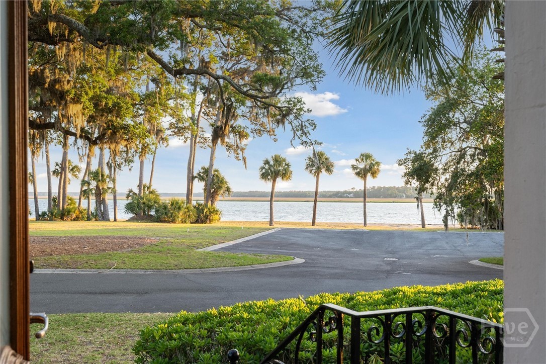 700 Wilmington Island Road Savannah, GA 31410 - Photo 6 of 26 View from the front door