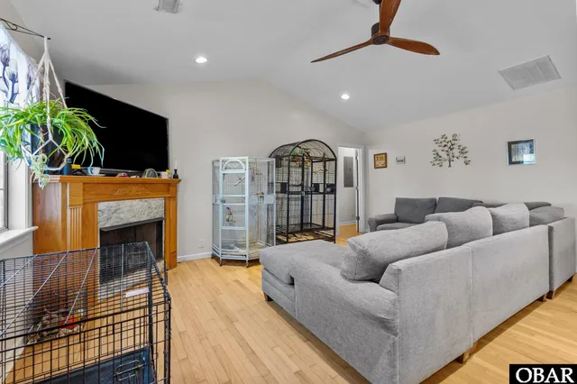 $499,000 | 19402 Highway 64, Manns Harbor, NC 27953