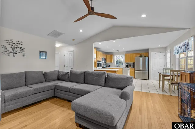 $499,000 | 19402 Highway 64, Manns Harbor, NC 27953