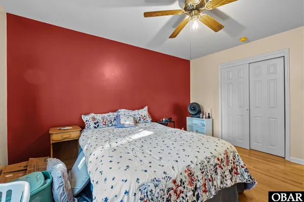 $499,000 | 19402 Highway 64, Manns Harbor, NC 27953