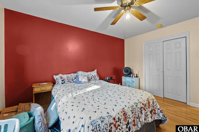 $499,000 | 19402 Highway 64, Manns Harbor, NC 27953