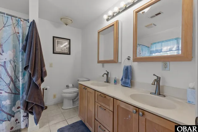 $499,000 | 19402 Highway 64, Manns Harbor, NC 27953