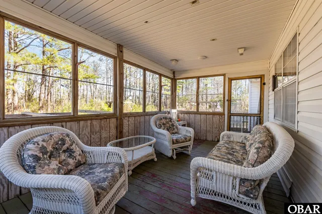 $499,000 | 19402 Highway 64, Manns Harbor, NC 27953