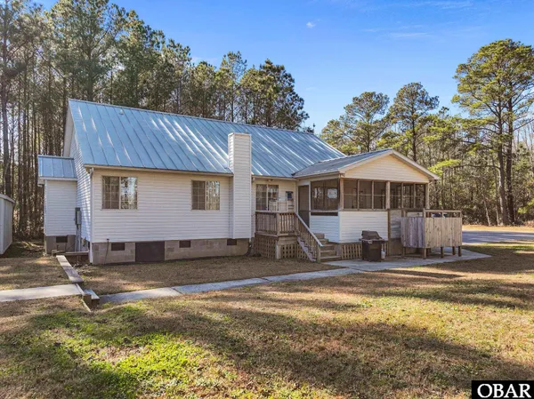 $499,000 | 19402 Highway 64, Manns Harbor, NC 27953