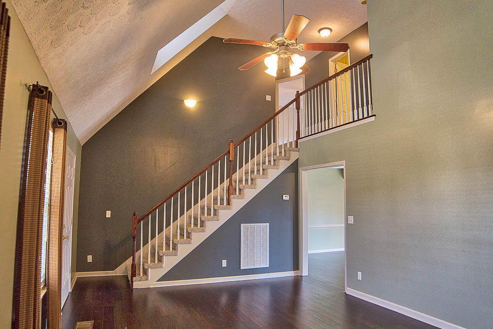 6274 Rim Ridge Court Harrison, TN 37341 - Photo 4 of 29 living 2