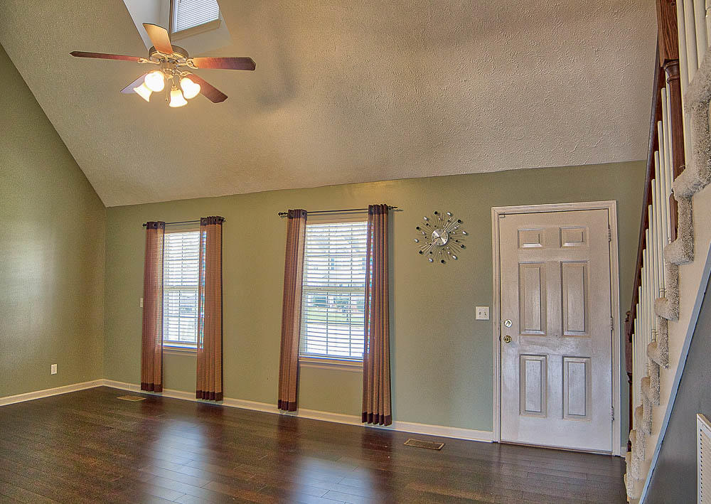 6274 Rim Ridge Court Harrison, TN 37341 - Photo 6 of 29 living