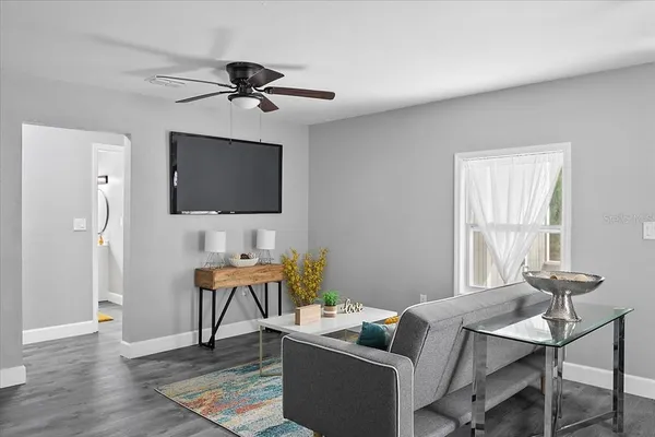 $225,000 | 3007 Dixie Avenue, Sarasota, FL 34234