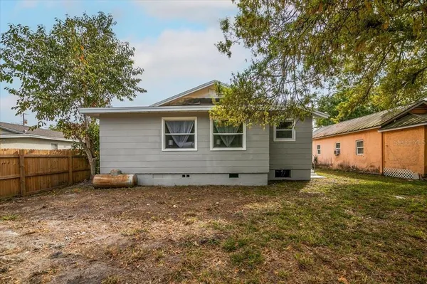 $225,000 | 3007 Dixie Avenue, Sarasota, FL 34234