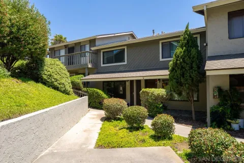 $549,900 | 5661 Lake Park Way, Unit 6, La Mesa, CA 91942