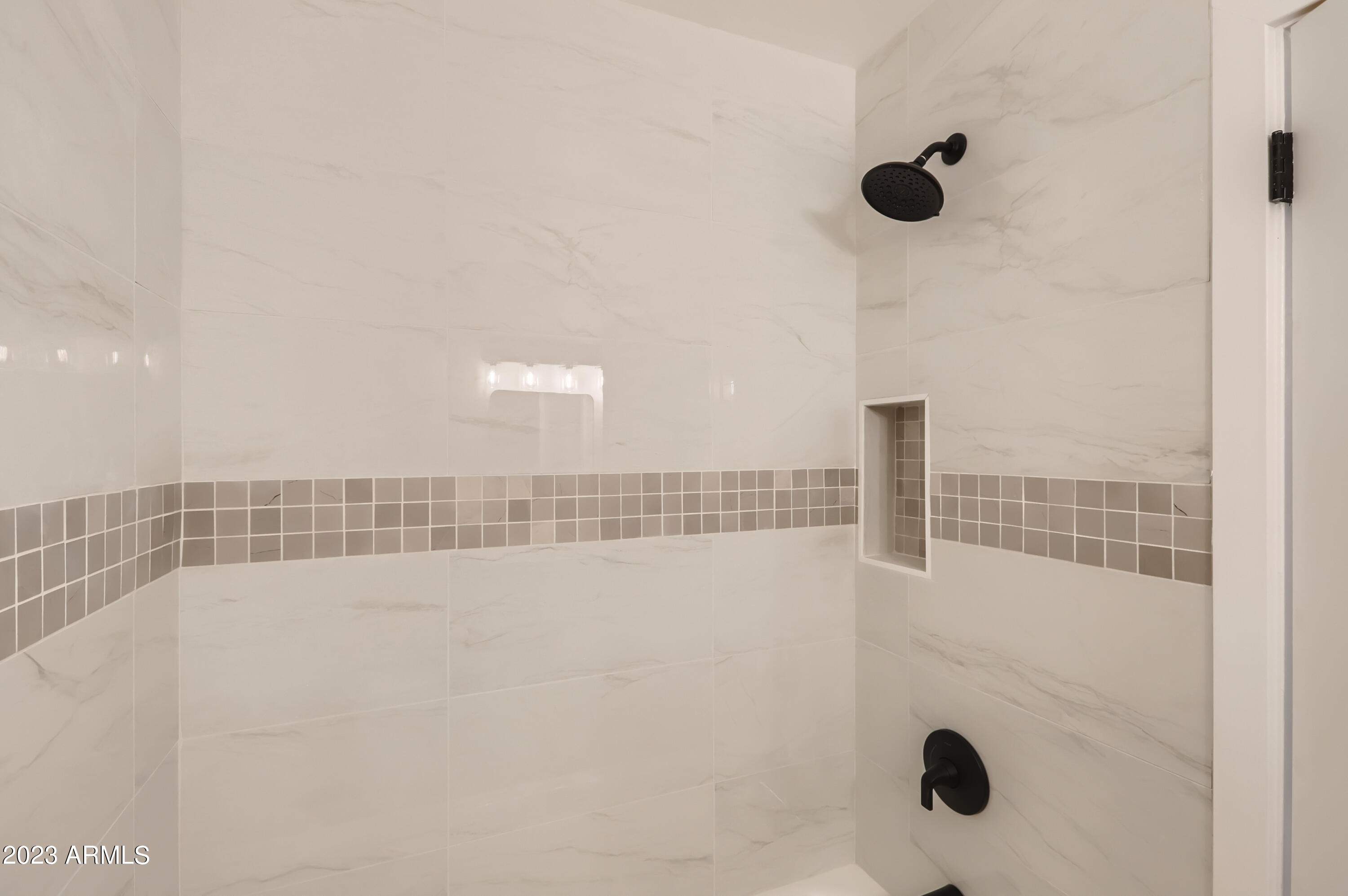 1320 East Bethany Home Road, Unit 42 Phoenix, AZ 85014 - Photo 10 of 13 10 Bathroom
