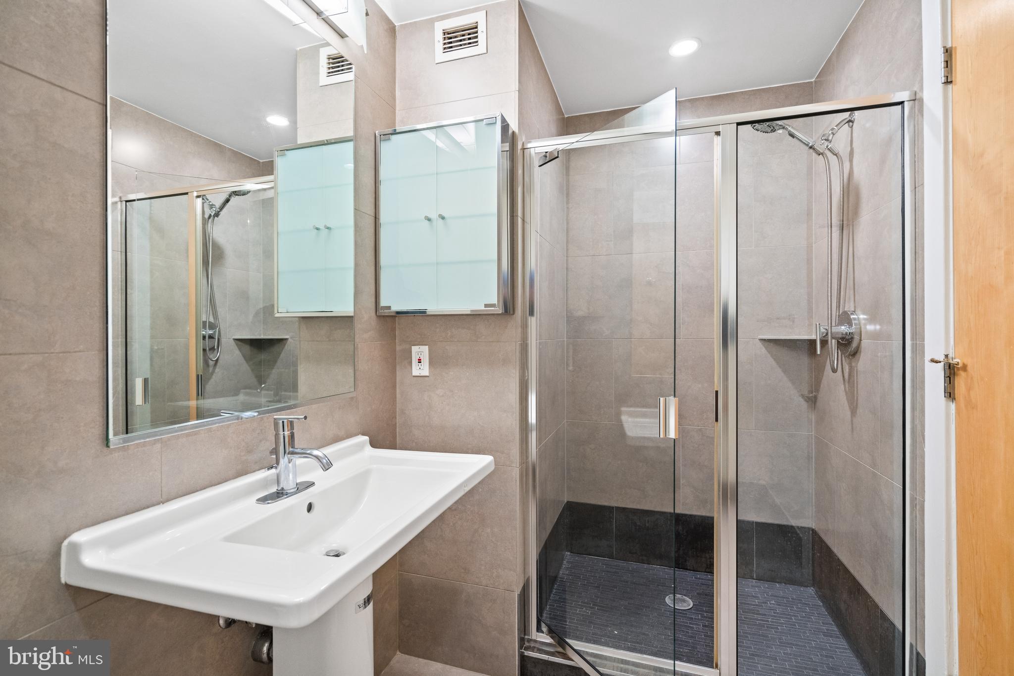 1133 14th Street Northwest, Unit 208 Washington, DC 20005 - Photo 14 of 27 2nd bathroom