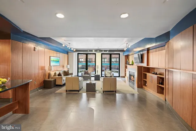 $3,450 | 1133 14th Street Northwest, Unit 208, Washington, DC 20005