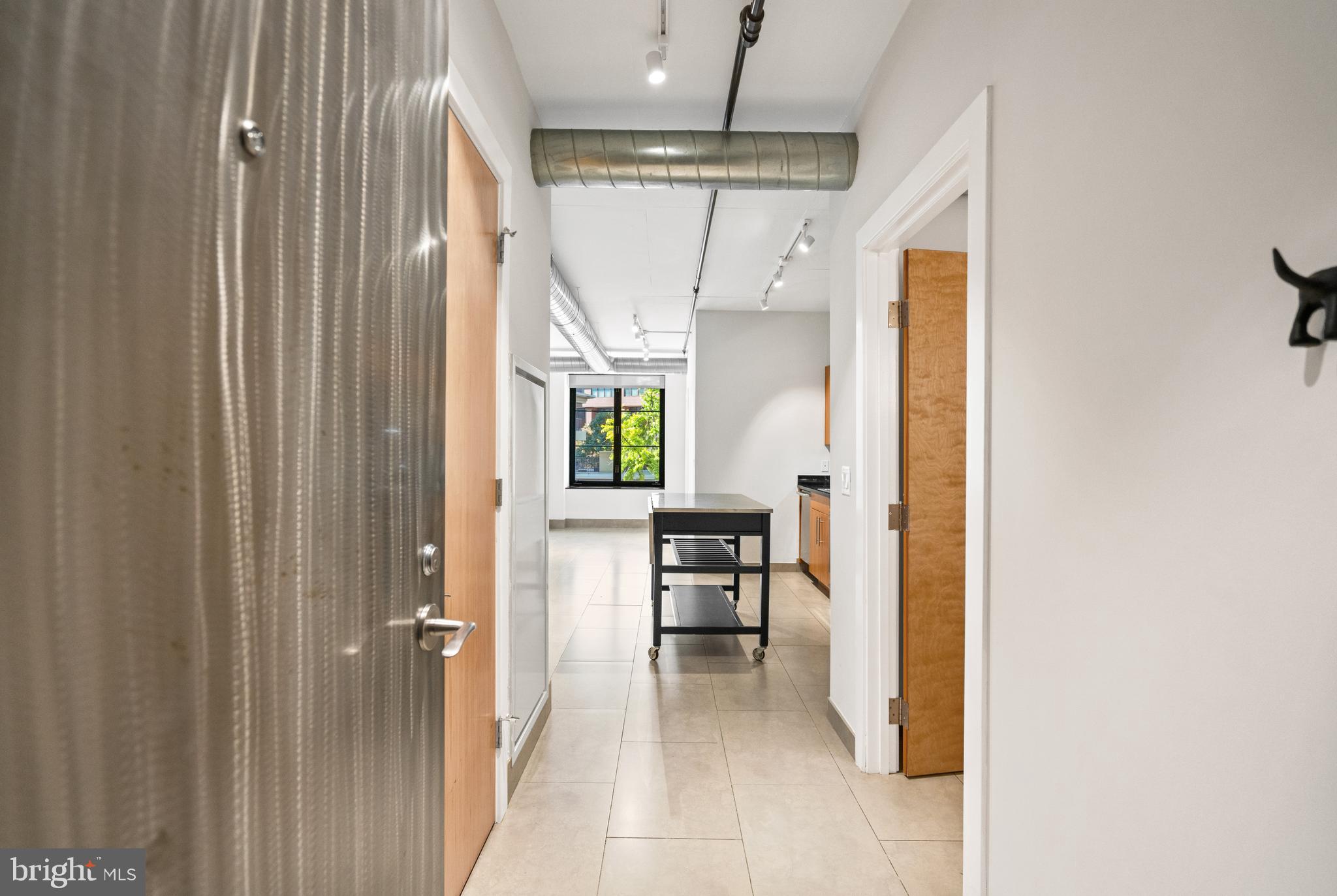 1133 14th Street Northwest, Unit 208 Washington, DC 20005 - Photo 2 of 27