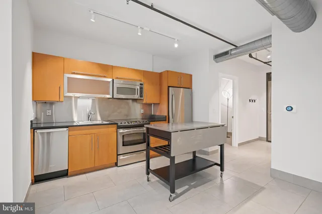 $3,450 | 1133 14th Street Northwest, Unit 208, Washington, DC 20005