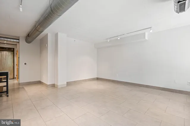 $3,450 | 1133 14th Street Northwest, Unit 208, Washington, DC 20005