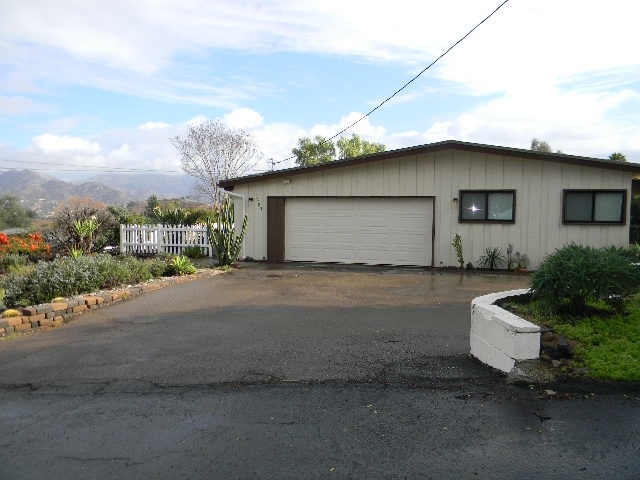 9203 Jovic Road Lakeside, CA 92040 - Photo 1 of 25