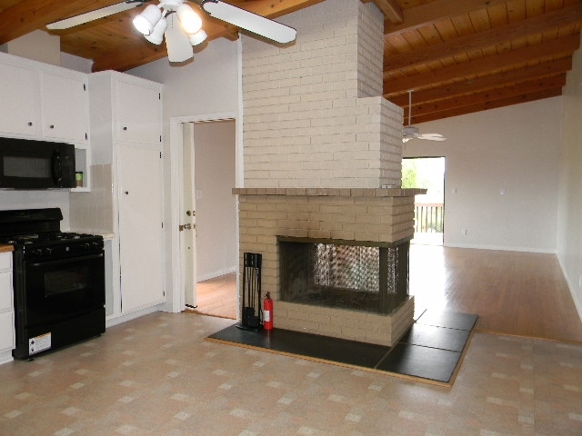 9203 Jovic Road Lakeside, CA 92040 - Photo 12 of 25