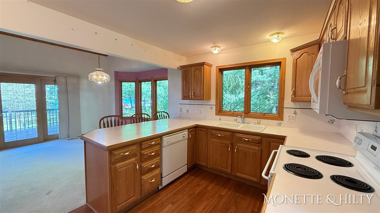 2550 Cove Road Twin Lake, MI 49457 - Photo 20 of 50