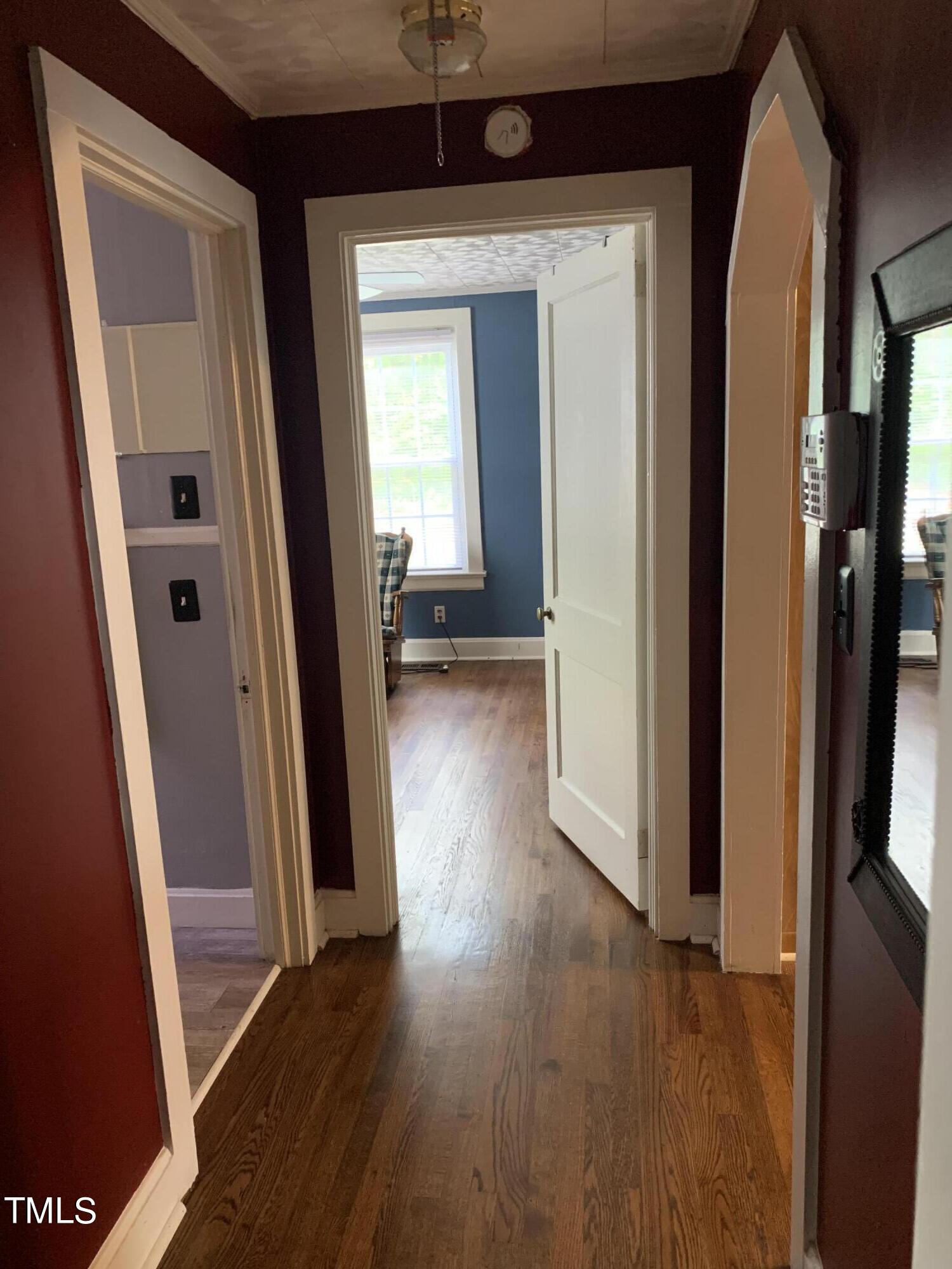 1225 Junction Road Durham, NC 27704 - Photo 4 of 10 an entryway with a door