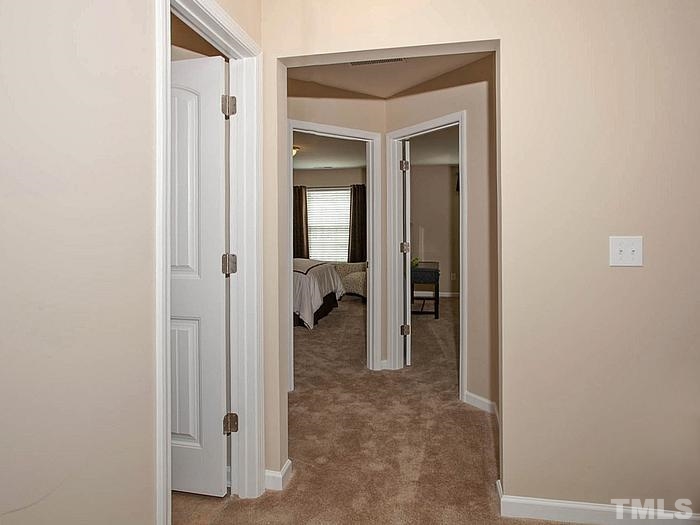 404 Leighann Ridge Lane Rolesville, NC 27571 - Photo 11 of 19 Gallery Image 11