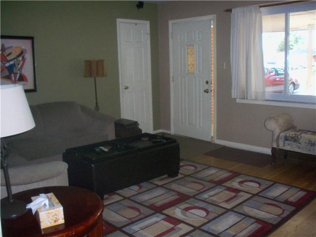 21 Bennington Road Indianapolis, IN 46227 - Photo 3 of 16 Gallery Image 3