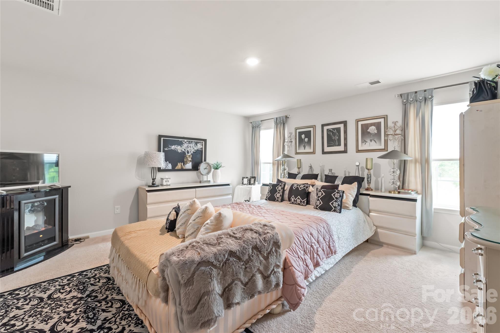 15308 Lake Ridge Road Charlotte, NC 28278 - Photo 17 of 31 Gallery Image 17