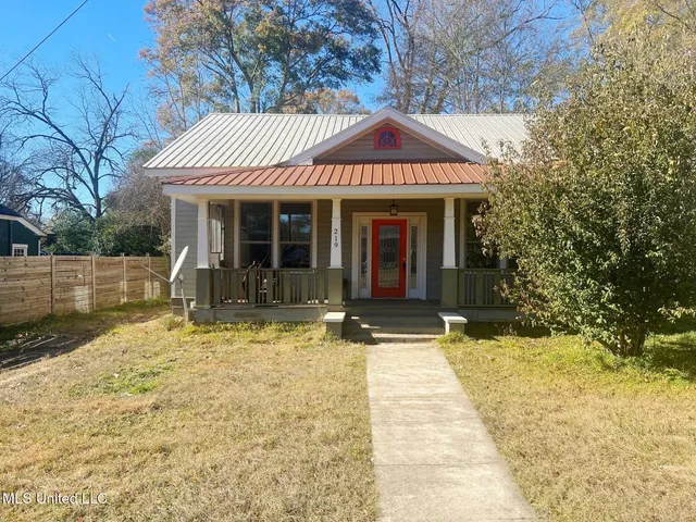 $149,000 | 219 North Church Street, Brookhaven, MS 39601