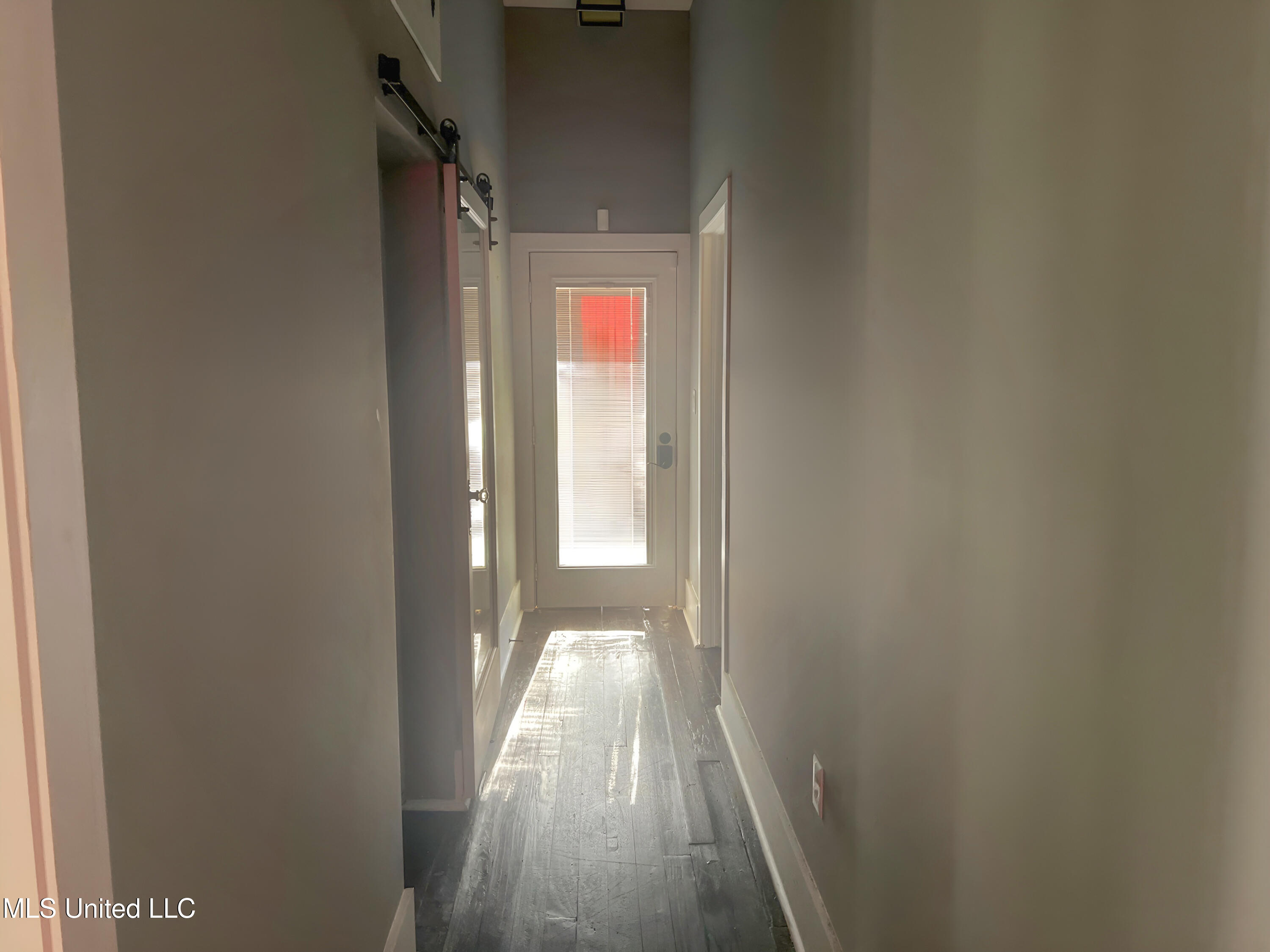 219 North Church Street Brookhaven, MS 39601 - Photo 9 of 18 e187b173-1ddb-4ca8-85e0-31cdd4f9b84d