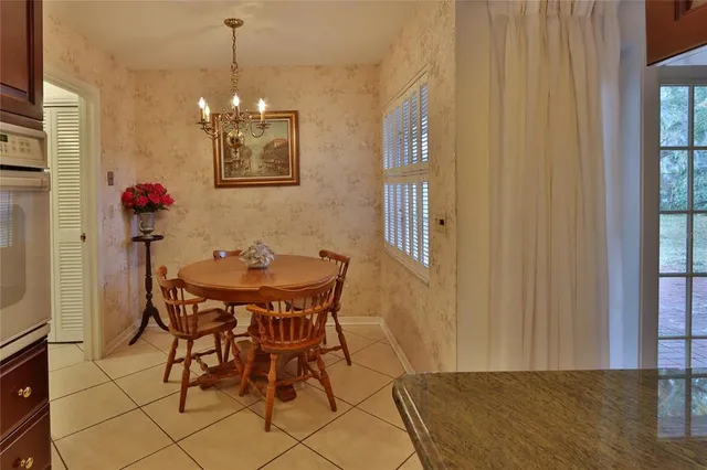 $550,000 | 10502 Lake Carroll Way, Tampa, FL 33618