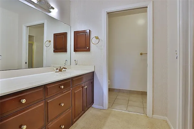 $550,000 | 10502 Lake Carroll Way, Tampa, FL 33618