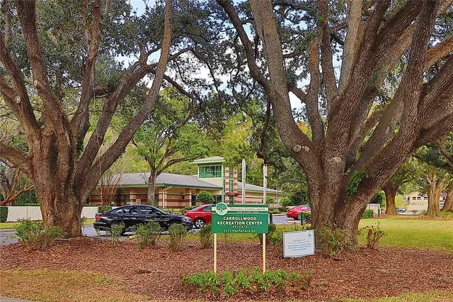 $550,000 | 10502 Lake Carroll Way, Tampa, FL 33618