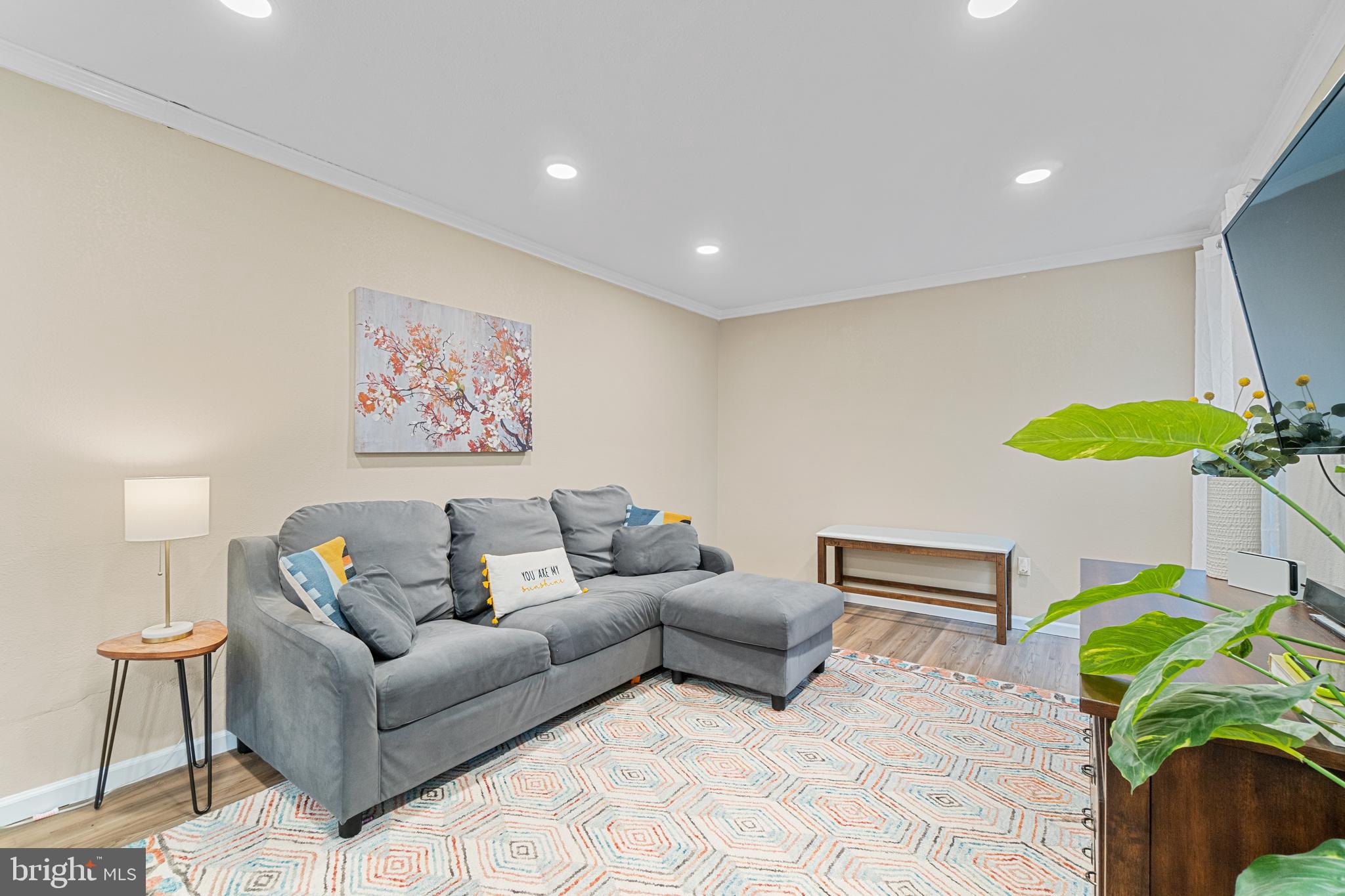 7616 Bear Forest Road Hanover, MD 21076 - Photo 16 of 39 Family room