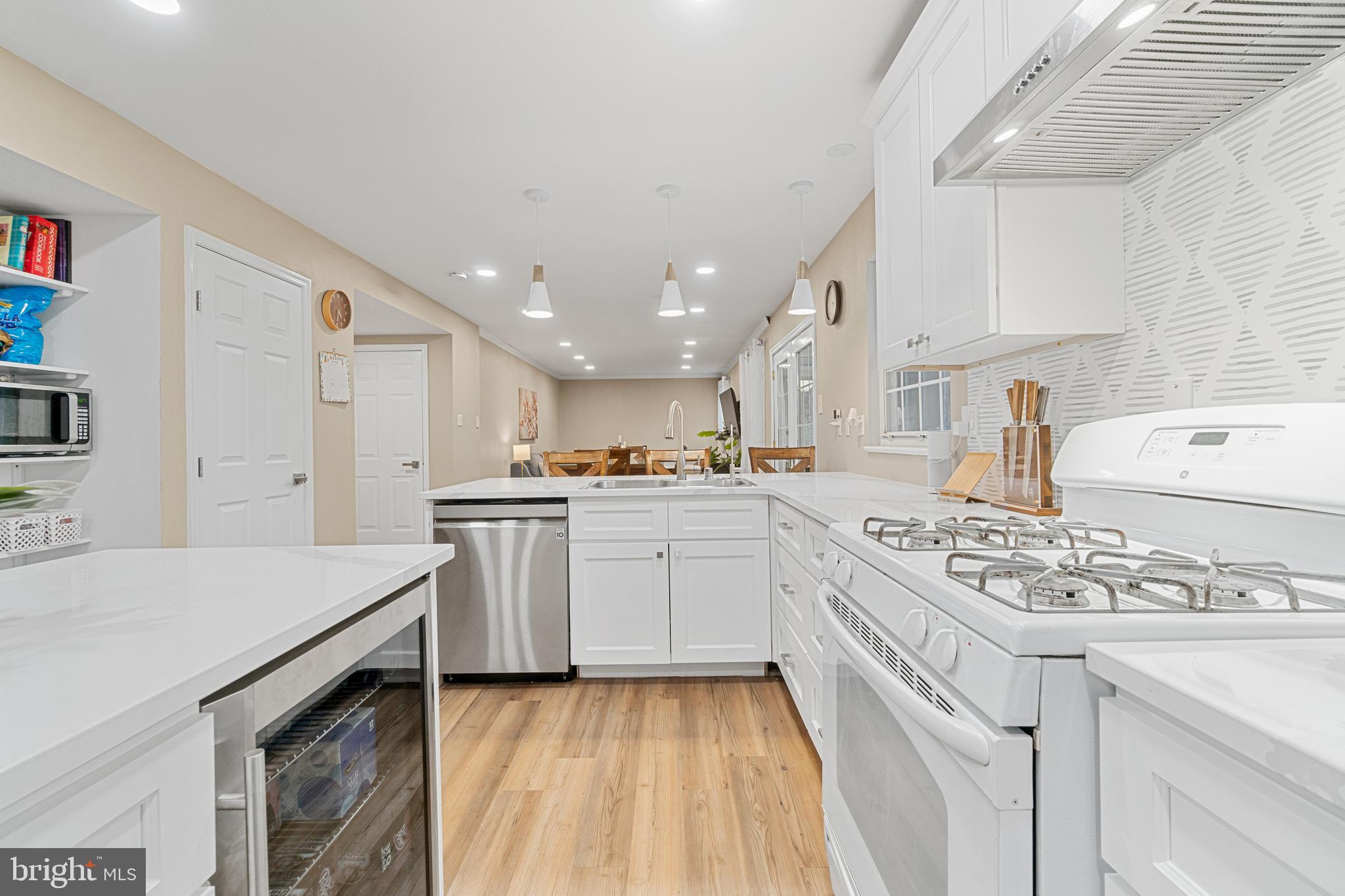 7616 Bear Forest Road Hanover, MD 21076 - Photo 7 of 39 kitchen